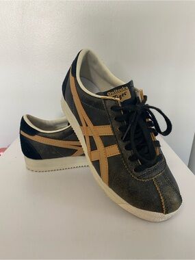 Unisex Axis Onitsuka Tiger Vintage Athletic Sneakers